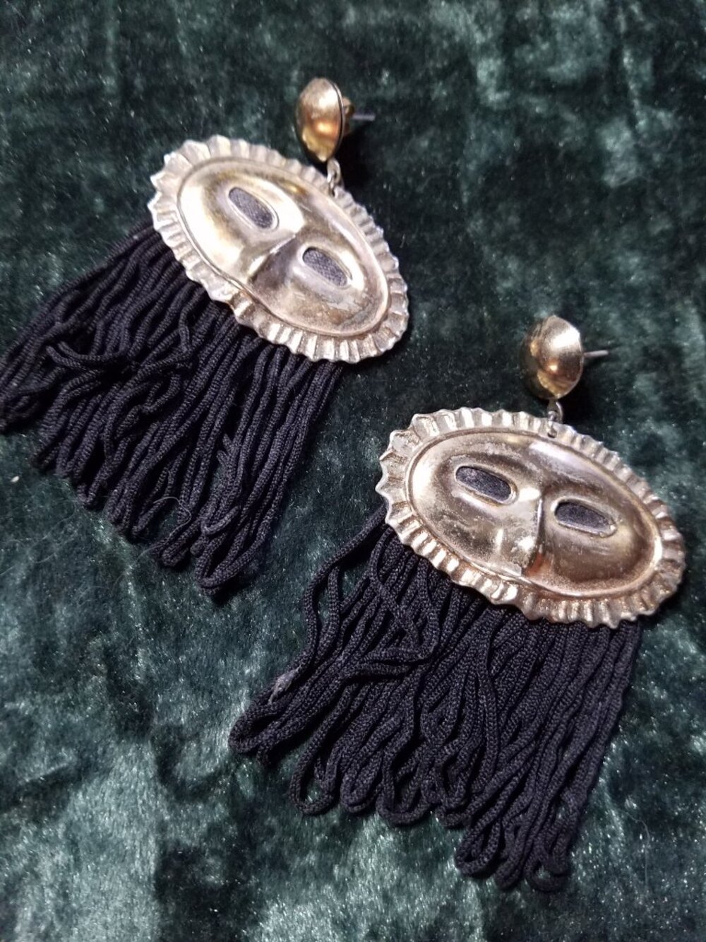 Two Pair of earings, Skeleton & Theater Masks - Picture 2 of 3